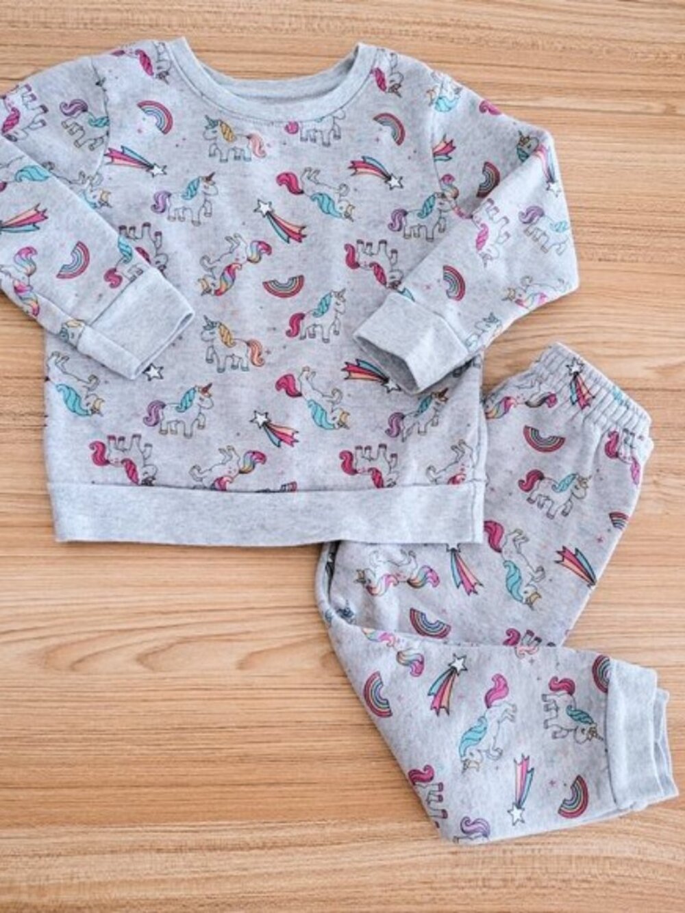 Garanimals Toddler Girls 2T Gray Unicorn Rainbow Fleece Sweatshirt Sweatpants Se